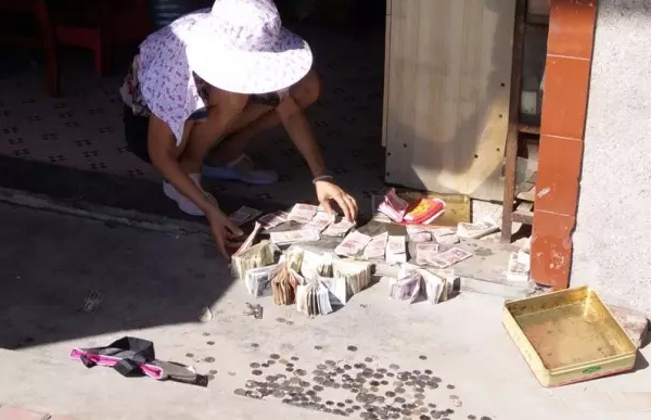 &ldquo;天鴿&rdquo;登陸了又怎樣，智彤印刷正常發(fā)放福利！